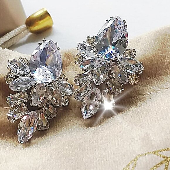 White Crystal Rhinestone Sparkling Crystal Earrings Perfect Gift for Her - Picture 6 of 9